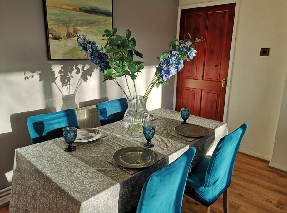 2 Bed Flat, Bounds Green, Piccadilly Line, London N11 Londres Exterior foto